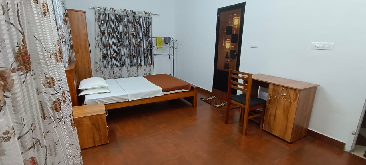 Ayushpathy Ayurvedasram